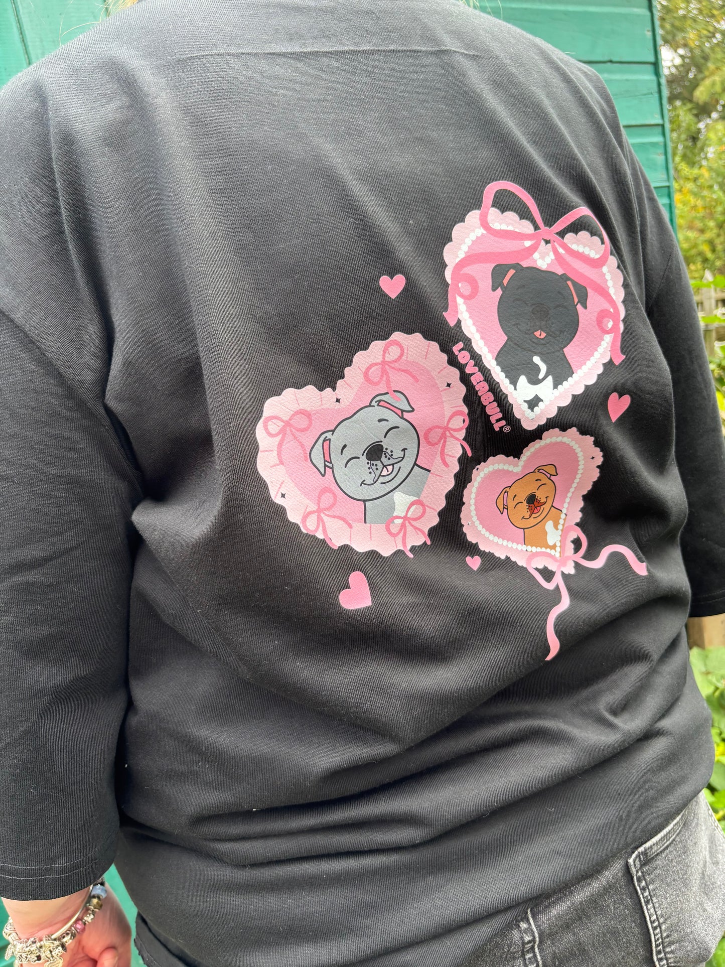 LOVEABULL® Hearts & Bows Tee